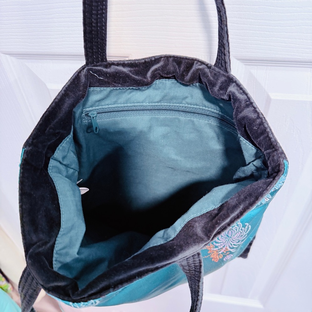 Old Navy Elegant Floral Teal & Black Tote Bag - Picture 3 of 5